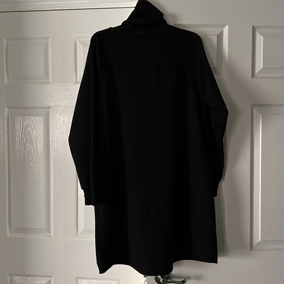 Cowl neck sweatshirt dress good for after swimming I’m moving make a bundle - Picture 3 of 4